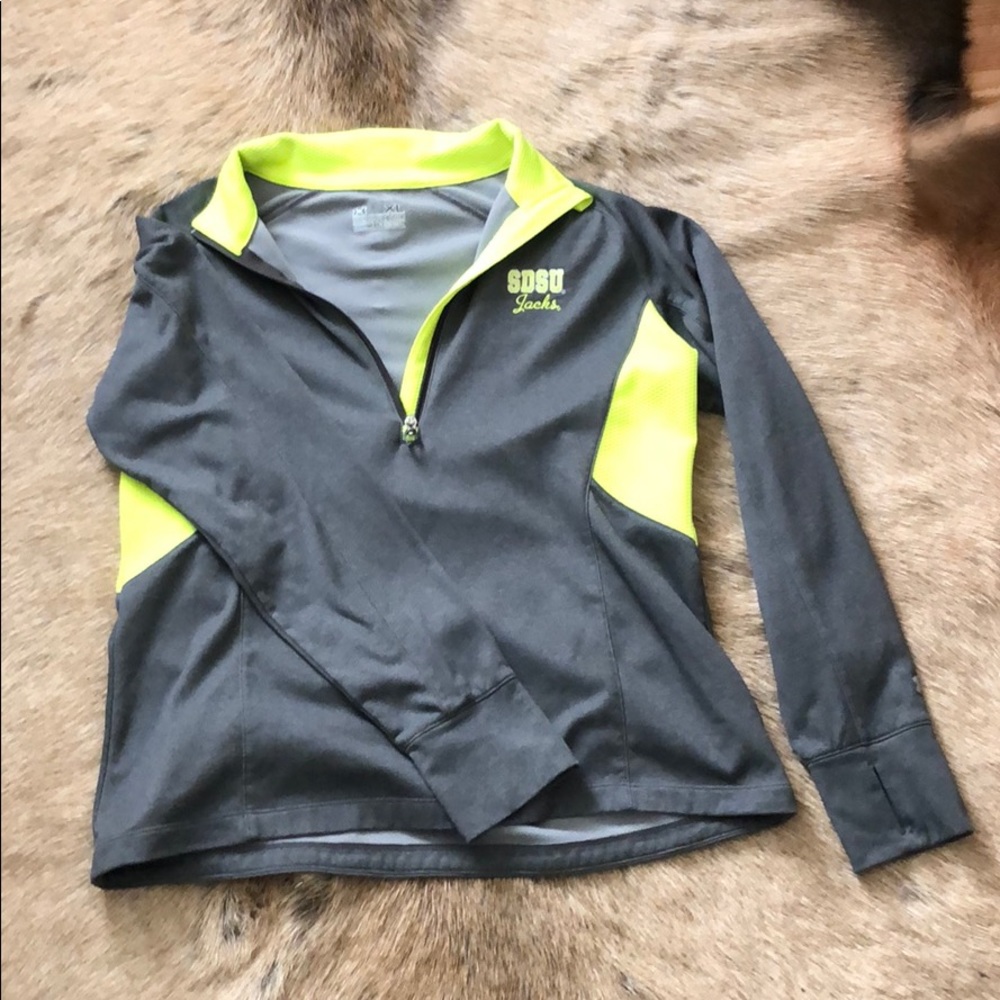 Semi fitted under armour women’s quarter zip